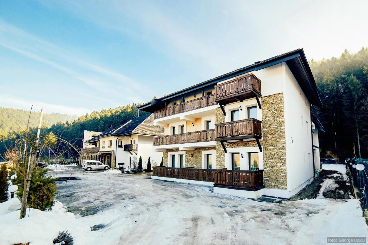 La Conac In Bucovina Hotel Gura Humorului Exterior photo